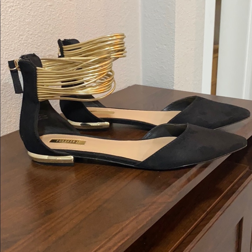 Forever 21 pointed toe flats w/gold ankle straps